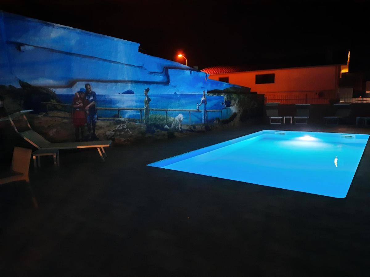 Hotel I Colori Sant'Antioco Exterior photo